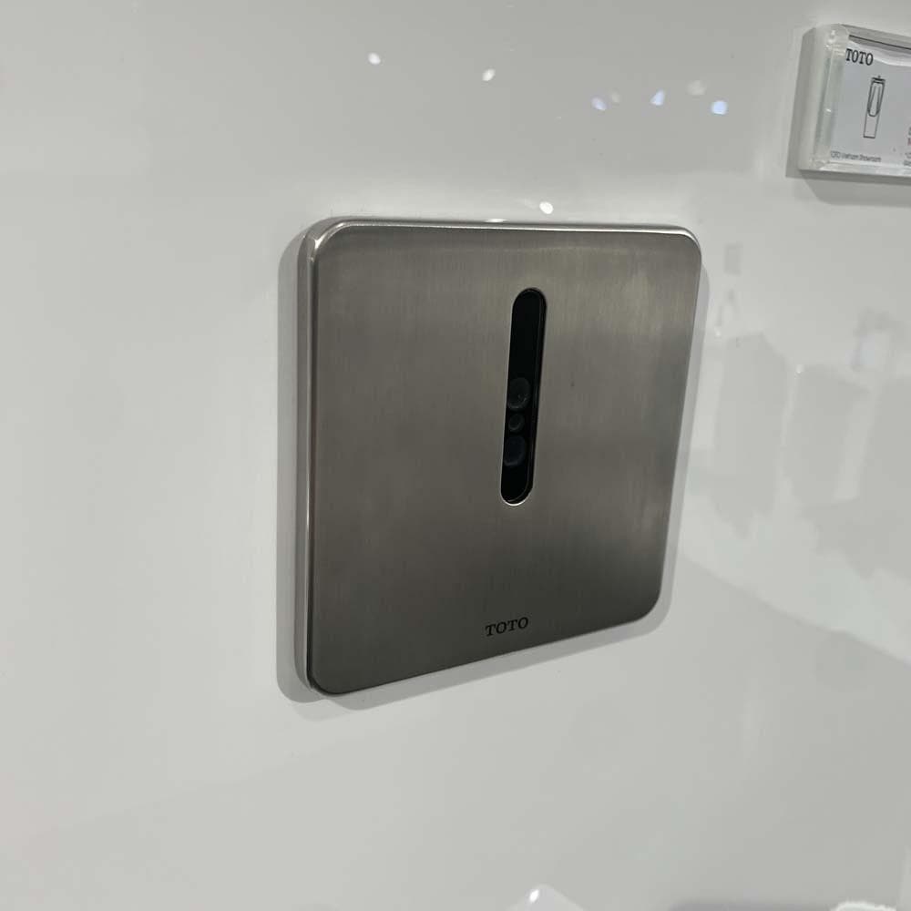 Van xả tiểu cảm ứng dùng điện TOTO DUE126UEA