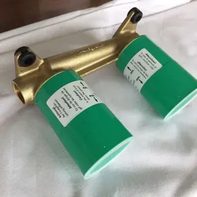 Bộ ruột âm tường Hansgrohe 13622187