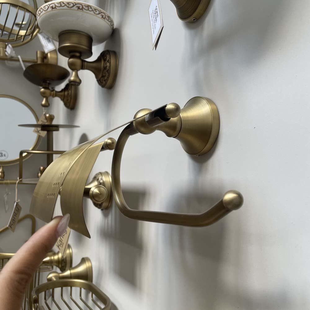 Móc treo giấy vệ sinh bằng đồng Kanly GCK03