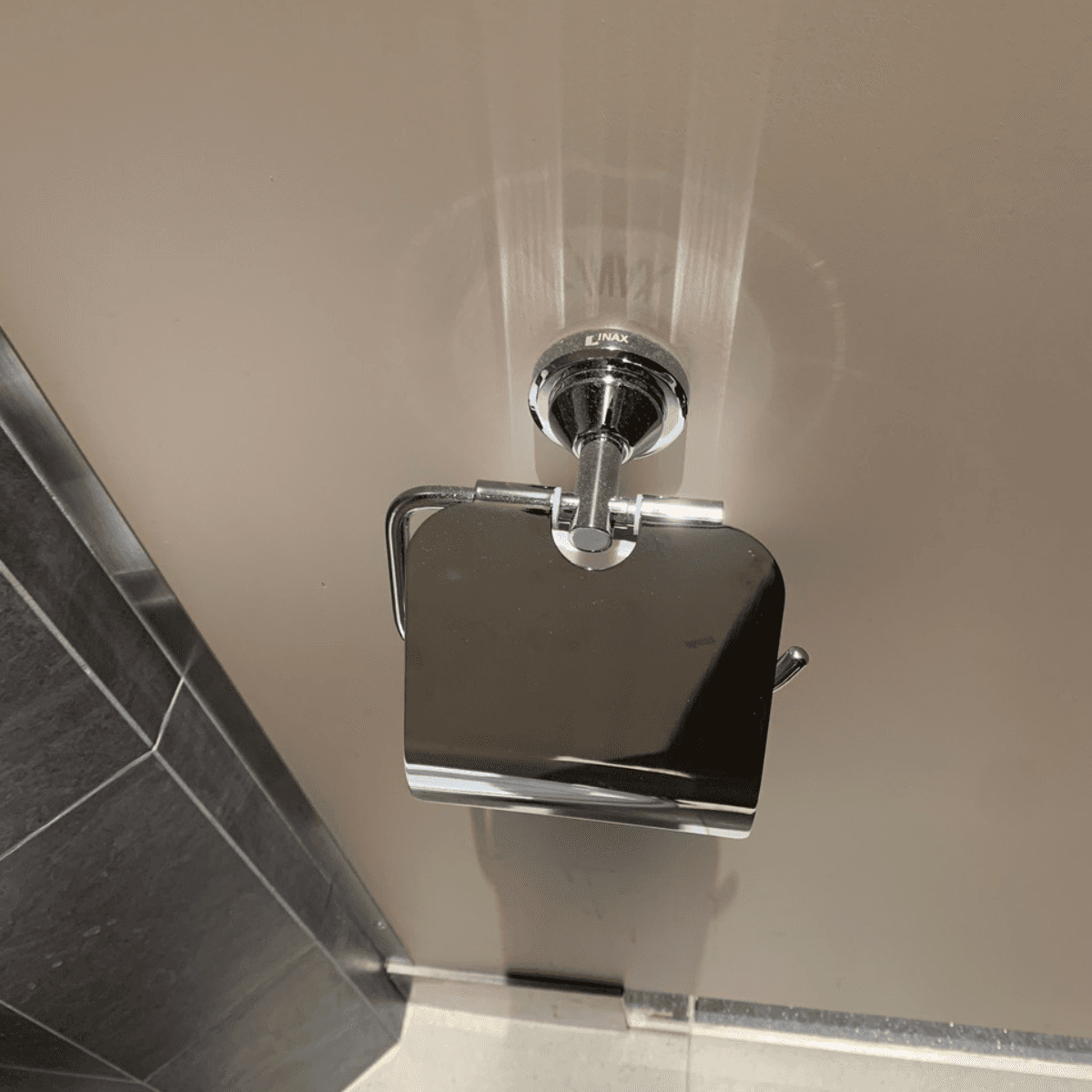Hộp đựng giấy vệ sinh inox Inax KF-416V