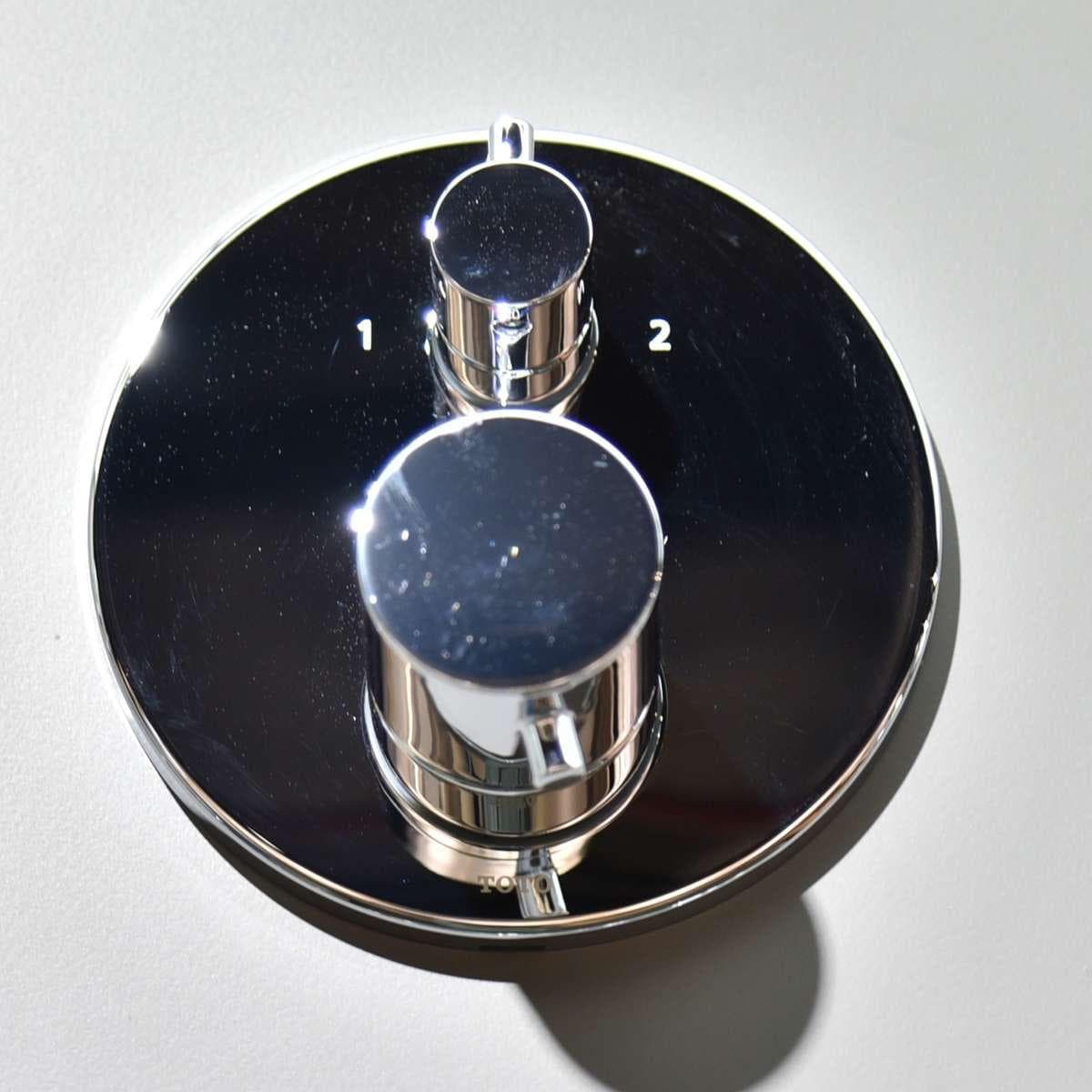 Van điều chỉnh nhiệt độ kèm nút chuyển hướng TOTO TBV01408B