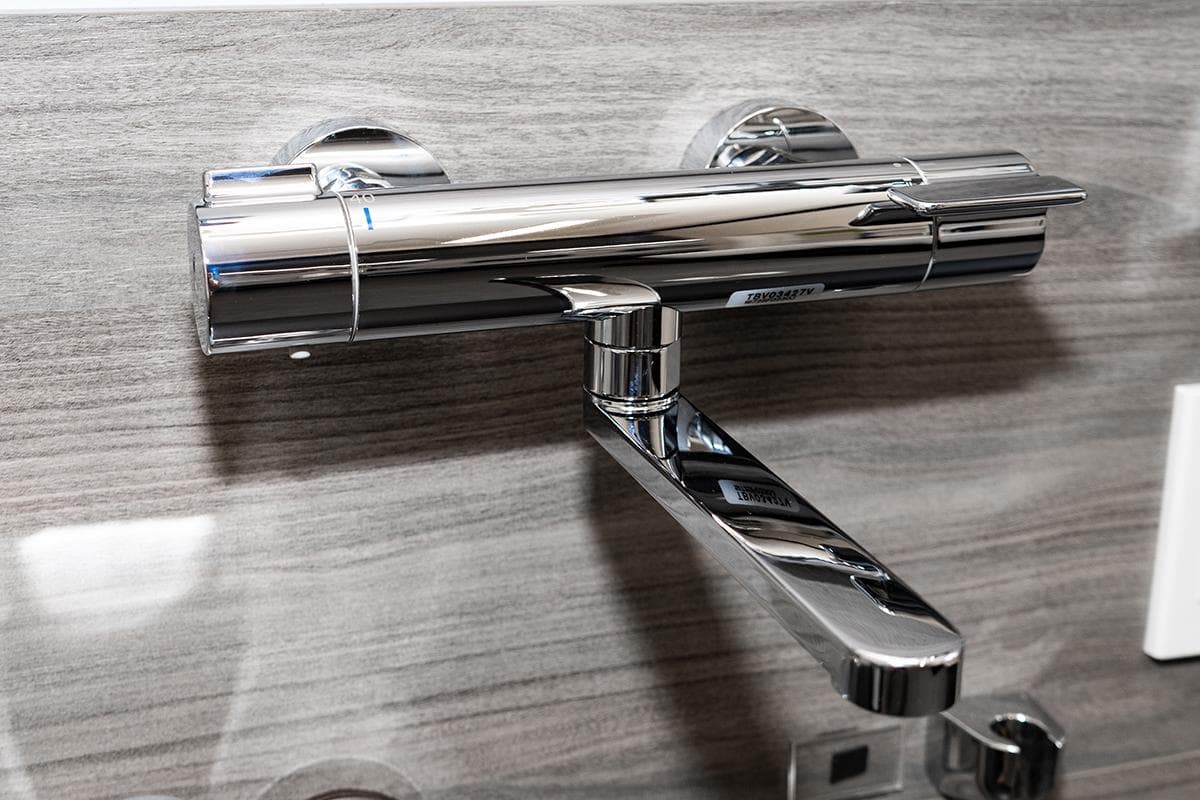Sen tắm nhiệt độ GG Series TOTO TBV03427V