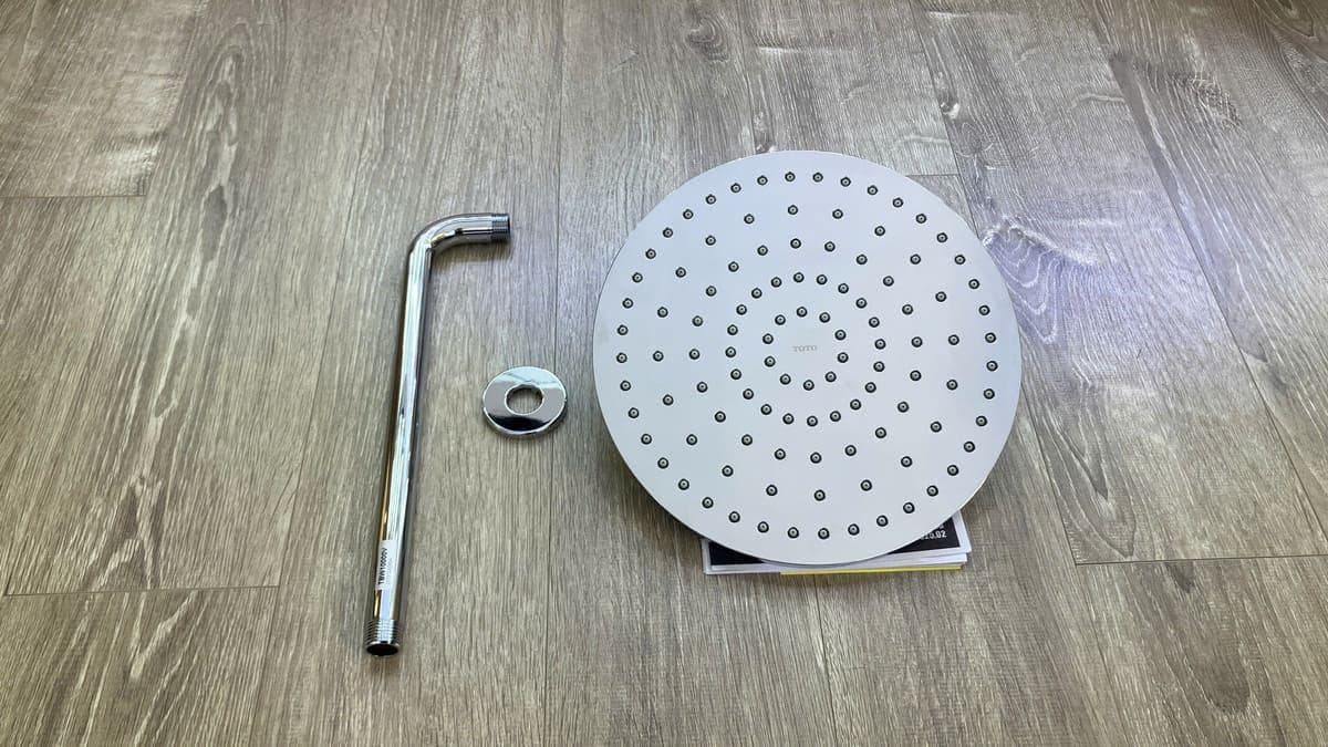 Bát sen gắn tường TOTO TBW10000V (tròn, 252 mm)