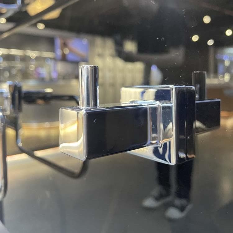 Móc áo đơn TOTO YRH408V