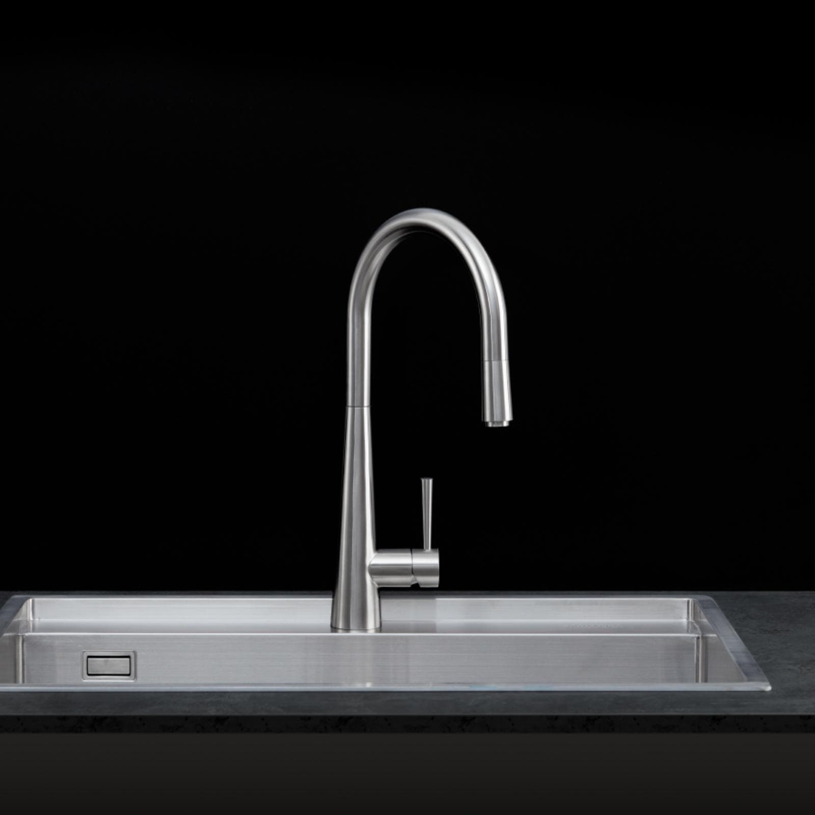 Vòi rửa chén nóng lạnh Malloca K095-SS