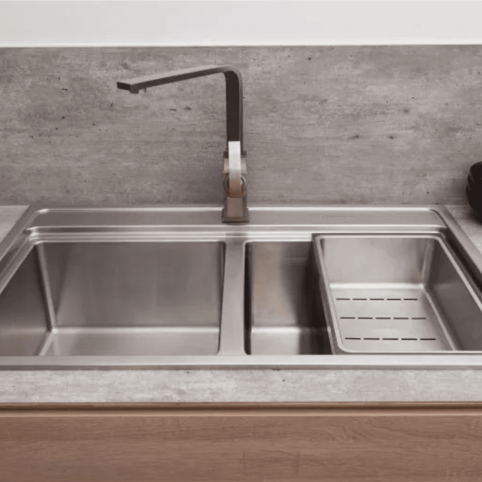 Chậu 2 hộc Inox 304 Malloca MS8812