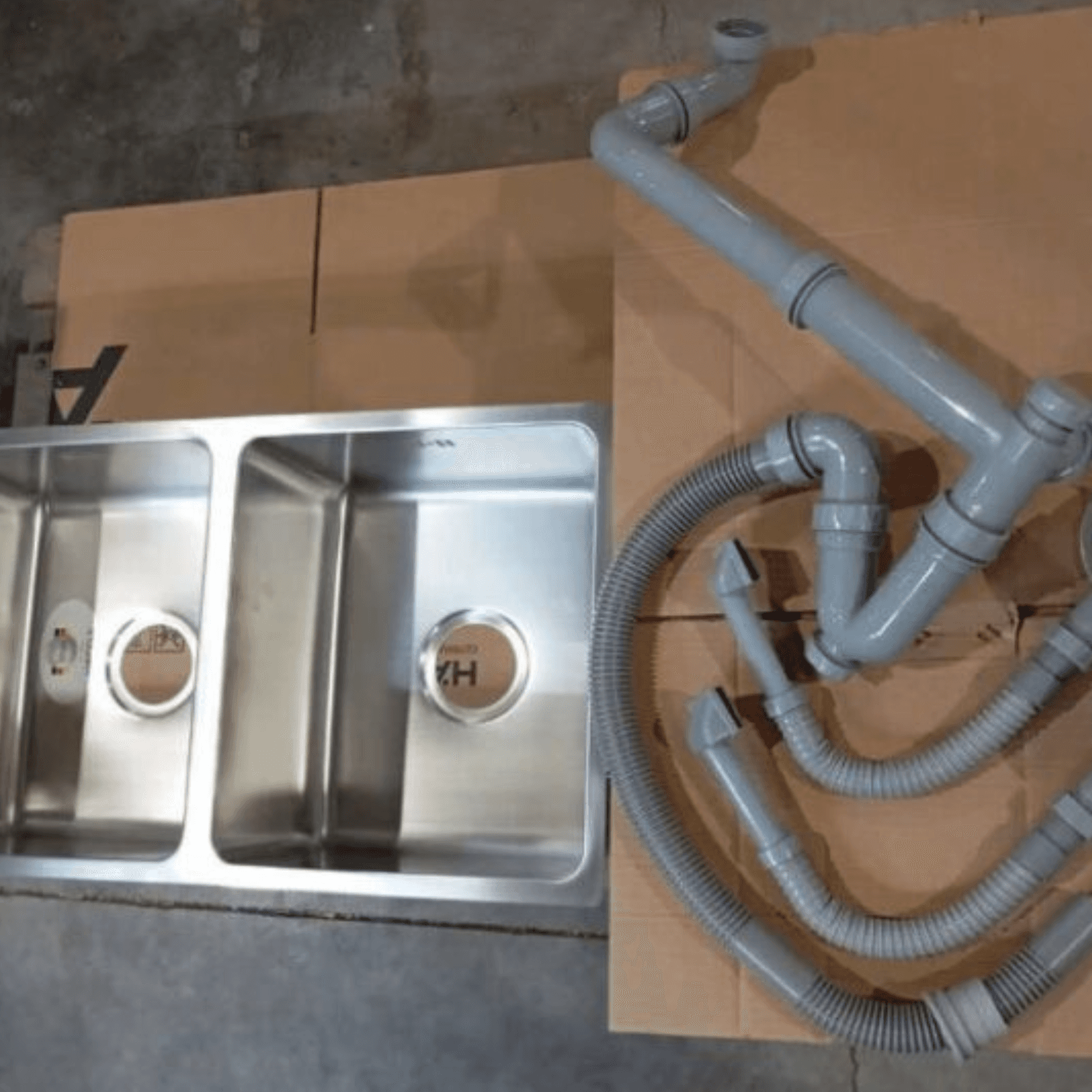 Chậu 2 hộc Inox 304 Baumatic BS04R25