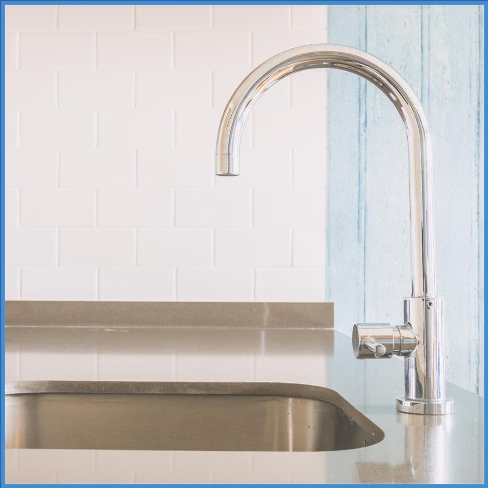 Vòi rửa chén Malloca K569-C