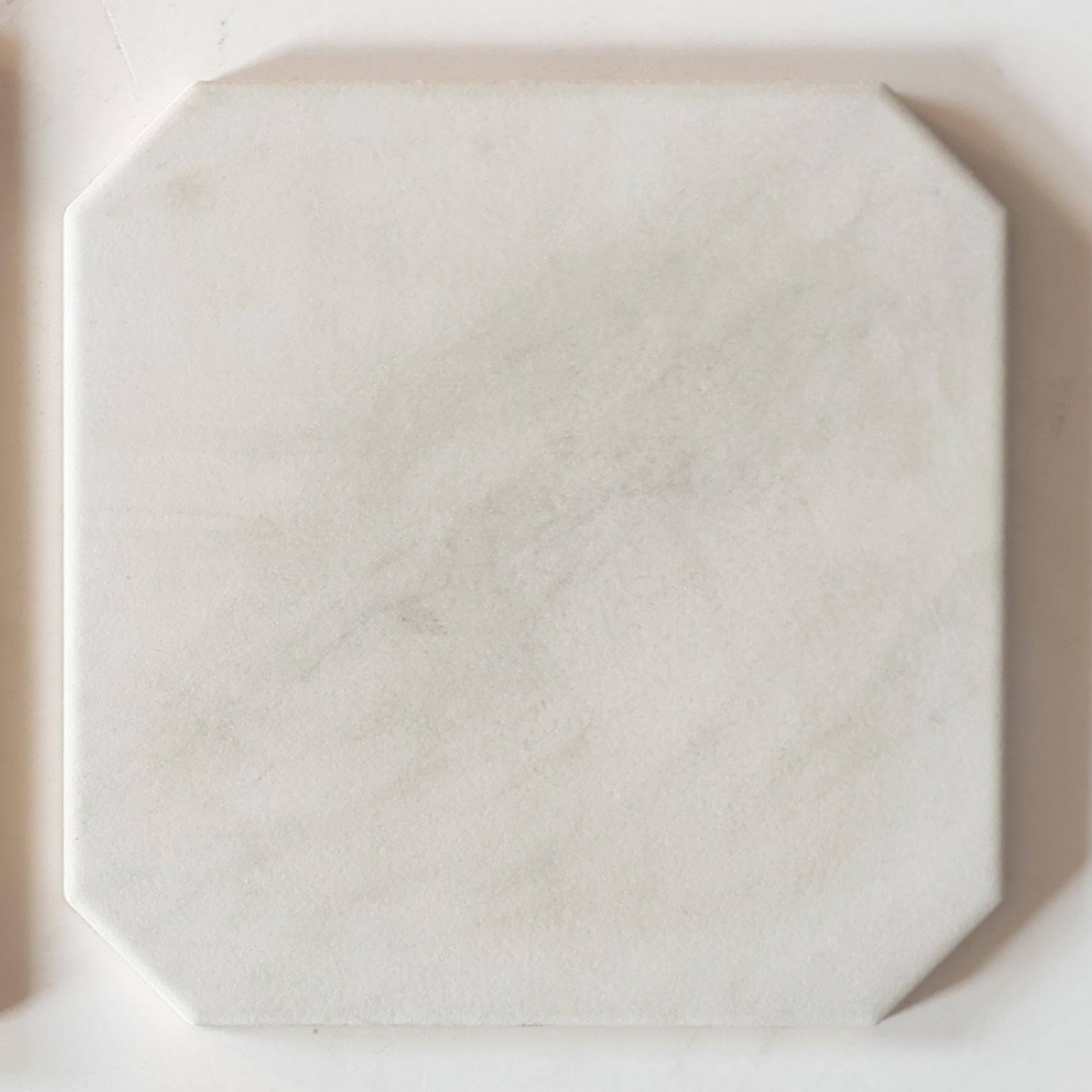 Gạch ốp lát Ape Grupo 20x20 OCTAGONVERONAWHITE